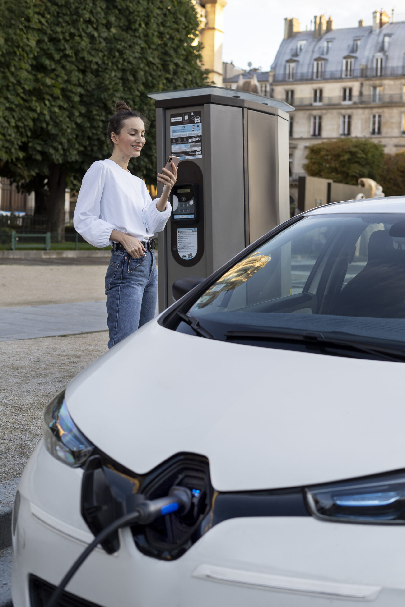 Introduction to Electric and Hybrid Electric Vehicles (EV & HEV) in South Africa